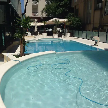 Ambasciatori 3* Cattolica