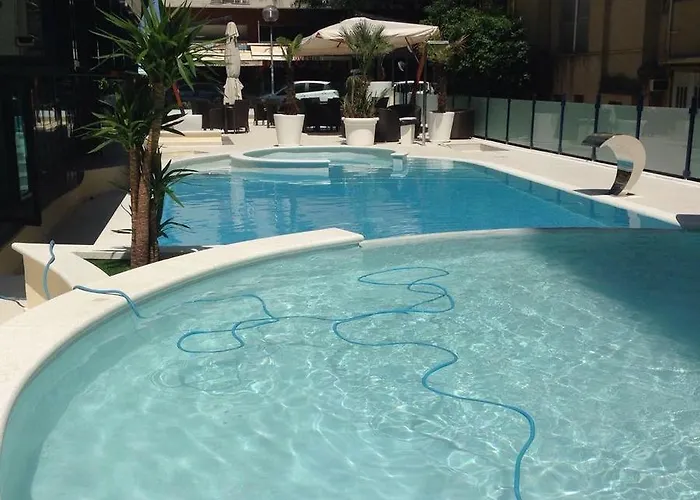 Ambasciatori 3* Cattolica